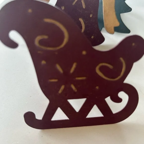 Festive Holiday Metal Napkin Rings Set of 10 - Picture 5 of 8